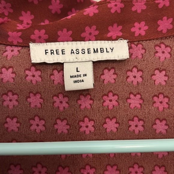 Red Patterned Button-Up Pajama Top - Picture 2 of 7